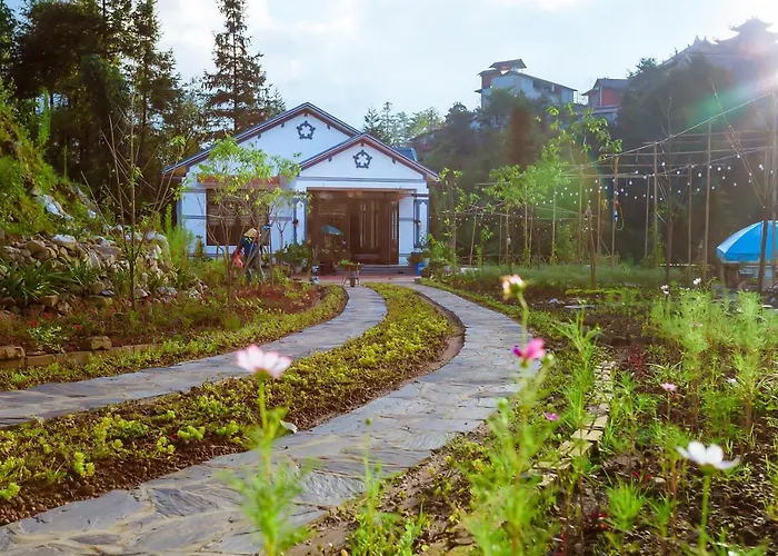 Thanh Truc Villa & Flower